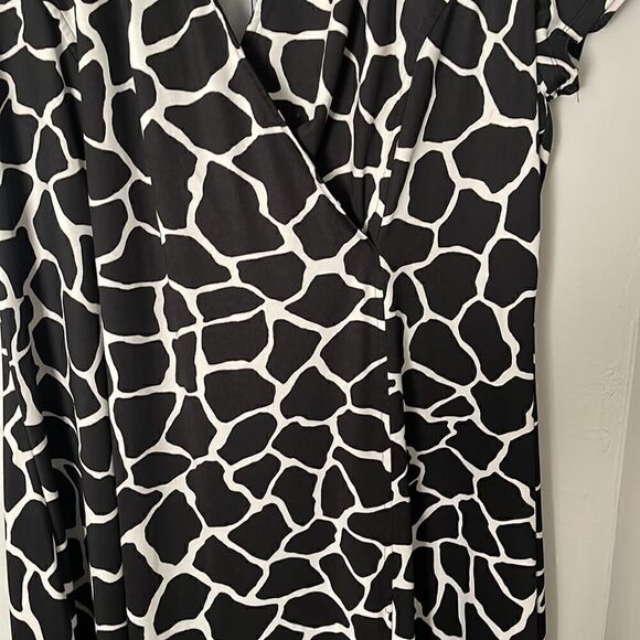 MERONA PLUS SIZE DRESS - Picture 4 of 10